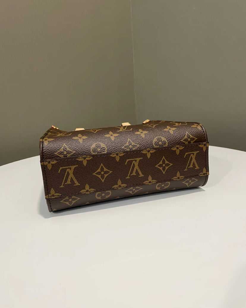 Louis Vuitton Sac Plat BB Classic Monogram